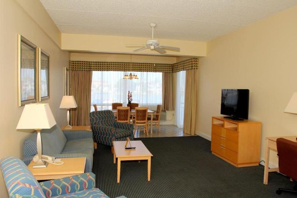 Chart House Suites And Marina Клиъруотър Бийч Екстериор снимка