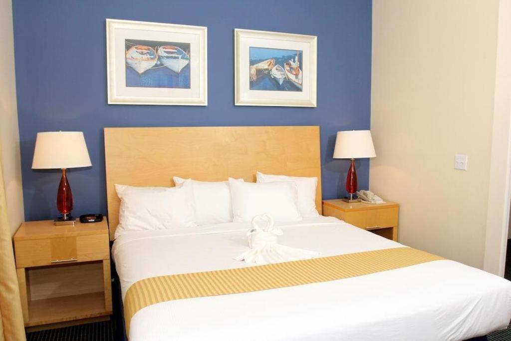 Chart House Suites And Marina Клиъруотър Бийч Екстериор снимка